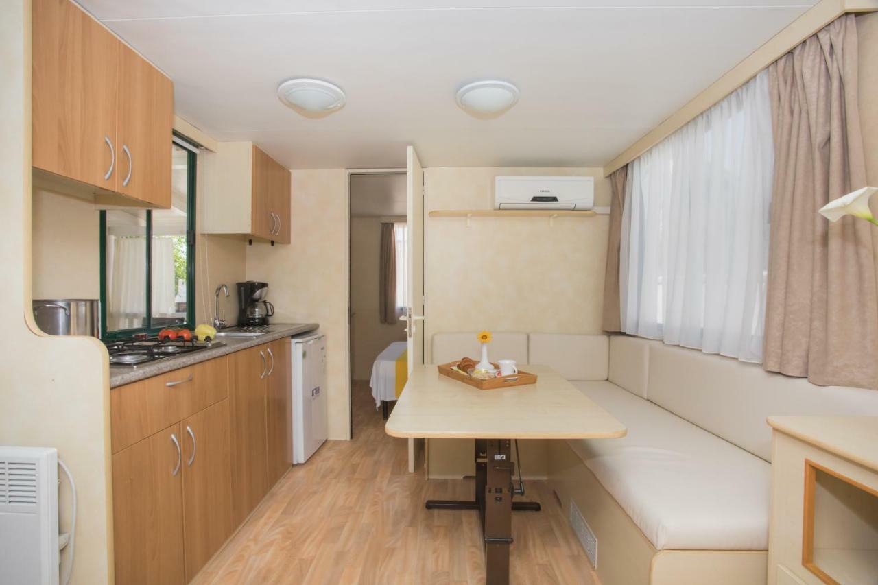 Sunce Mobile Homes & Apartments เกรบัชติซา ภายนอก รูปภาพ